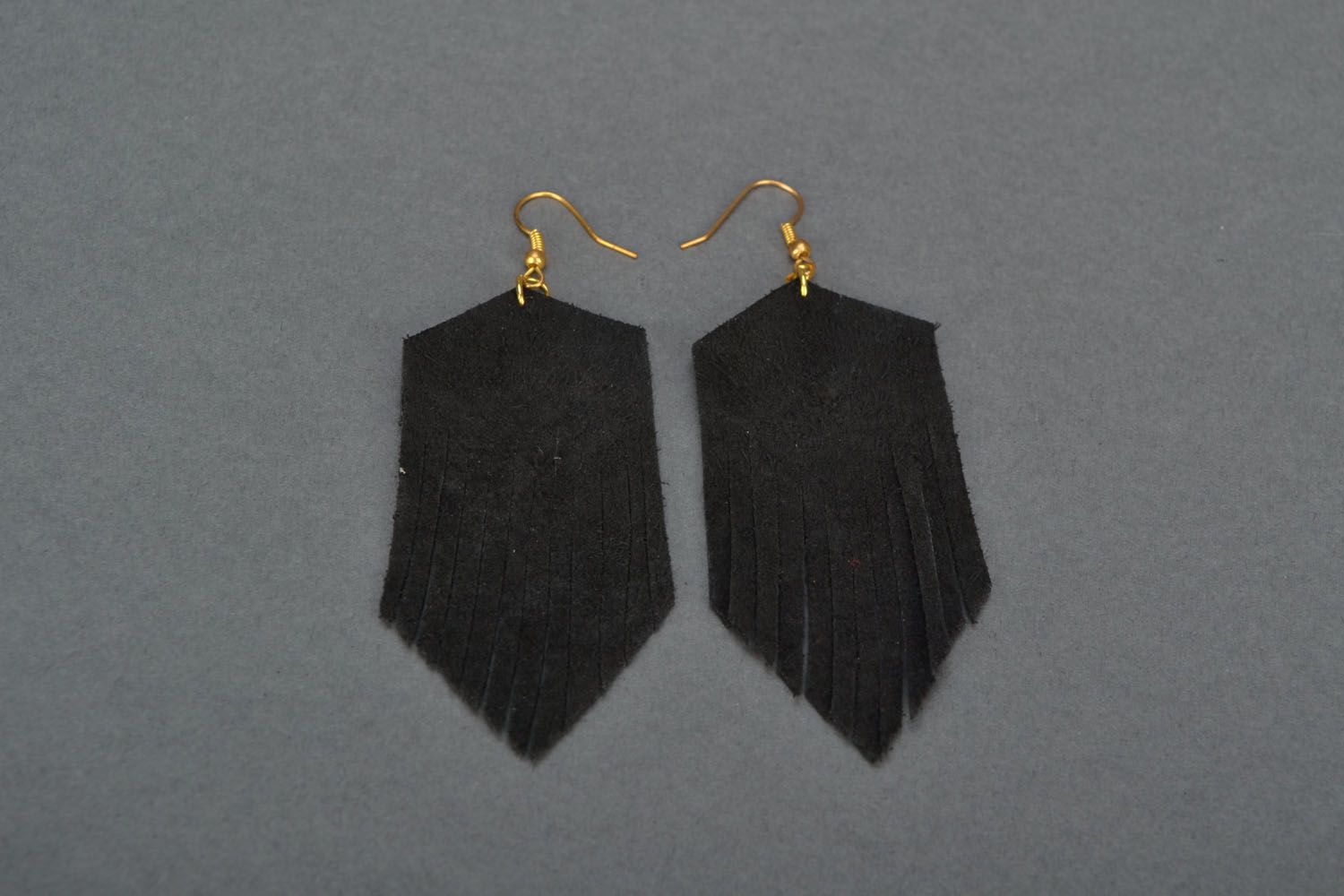 Textured genuine leather earrings photo 4