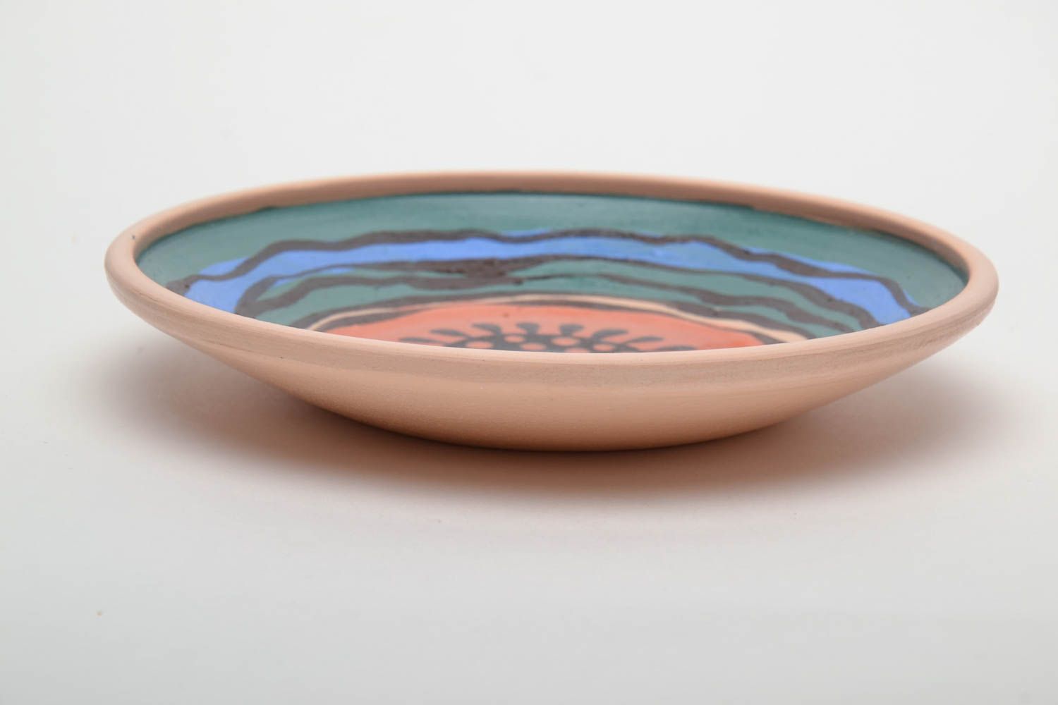 Pink ceramic plate painted with engobes and glaze photo 2