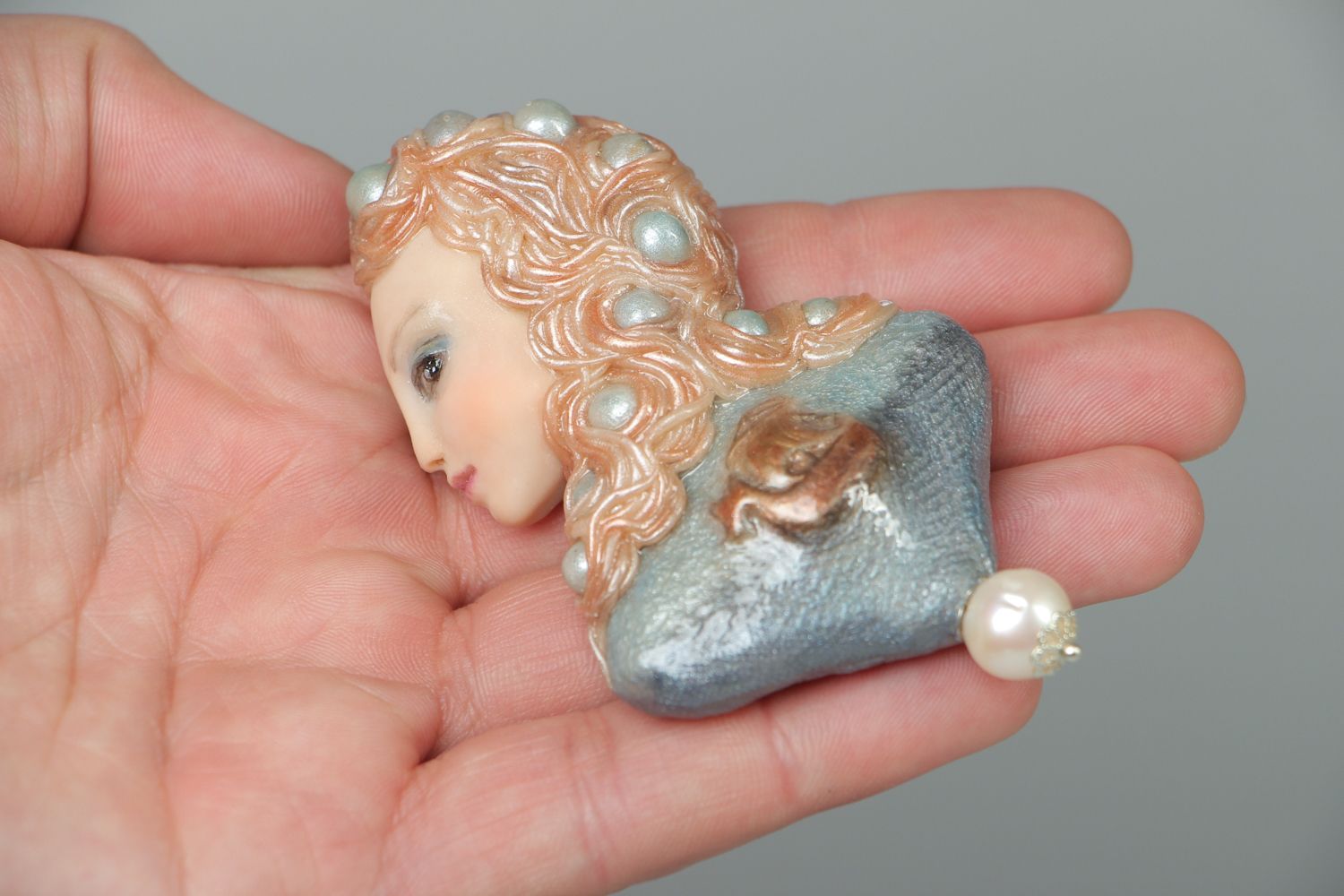 Polymer clay brooch with river pearls photo 4