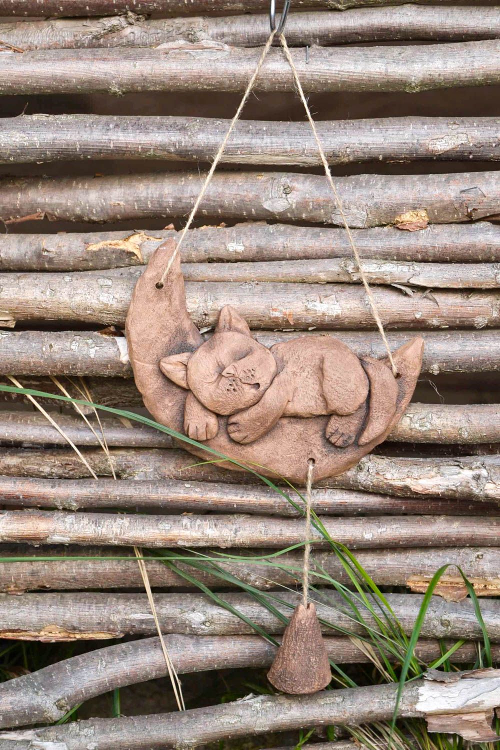Панно на стену подарок ручной работы панно декоративное из глины Кот на луне фото 1
