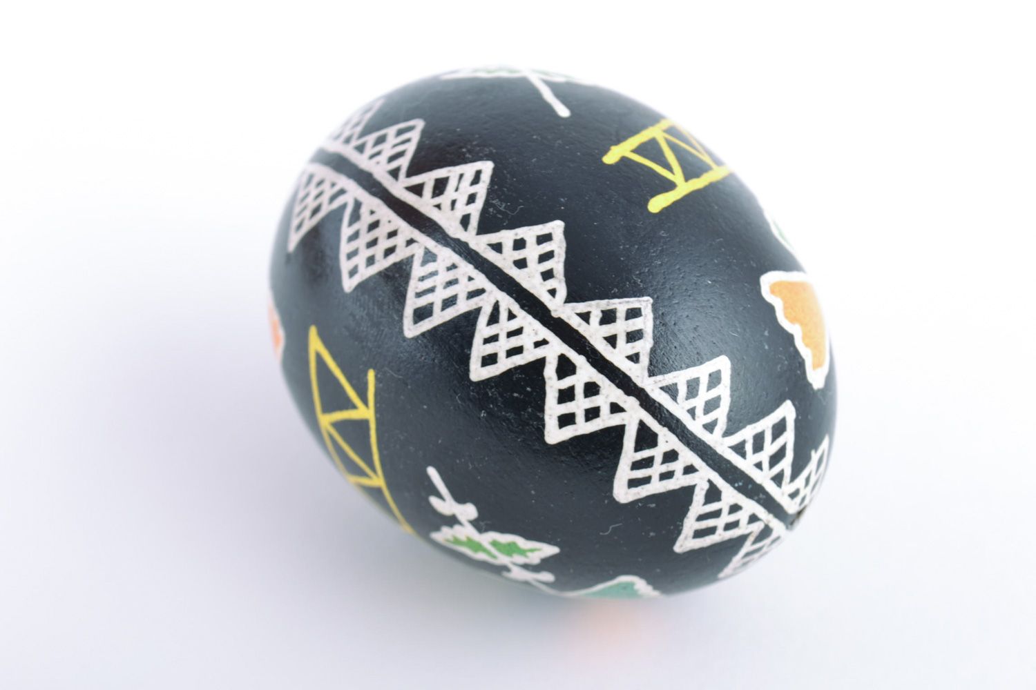 Beautiful handmade painted black chicken Easter egg with floral motives for home decor photo 3