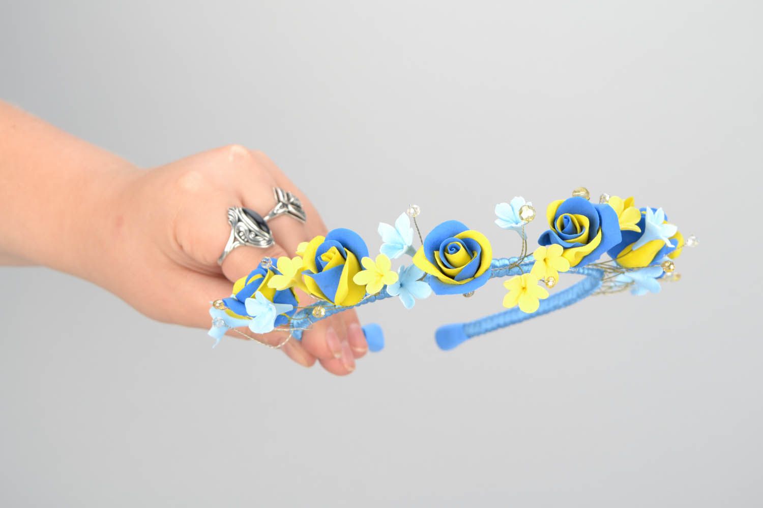 Hairband with yellow and blue flowers photo 2
