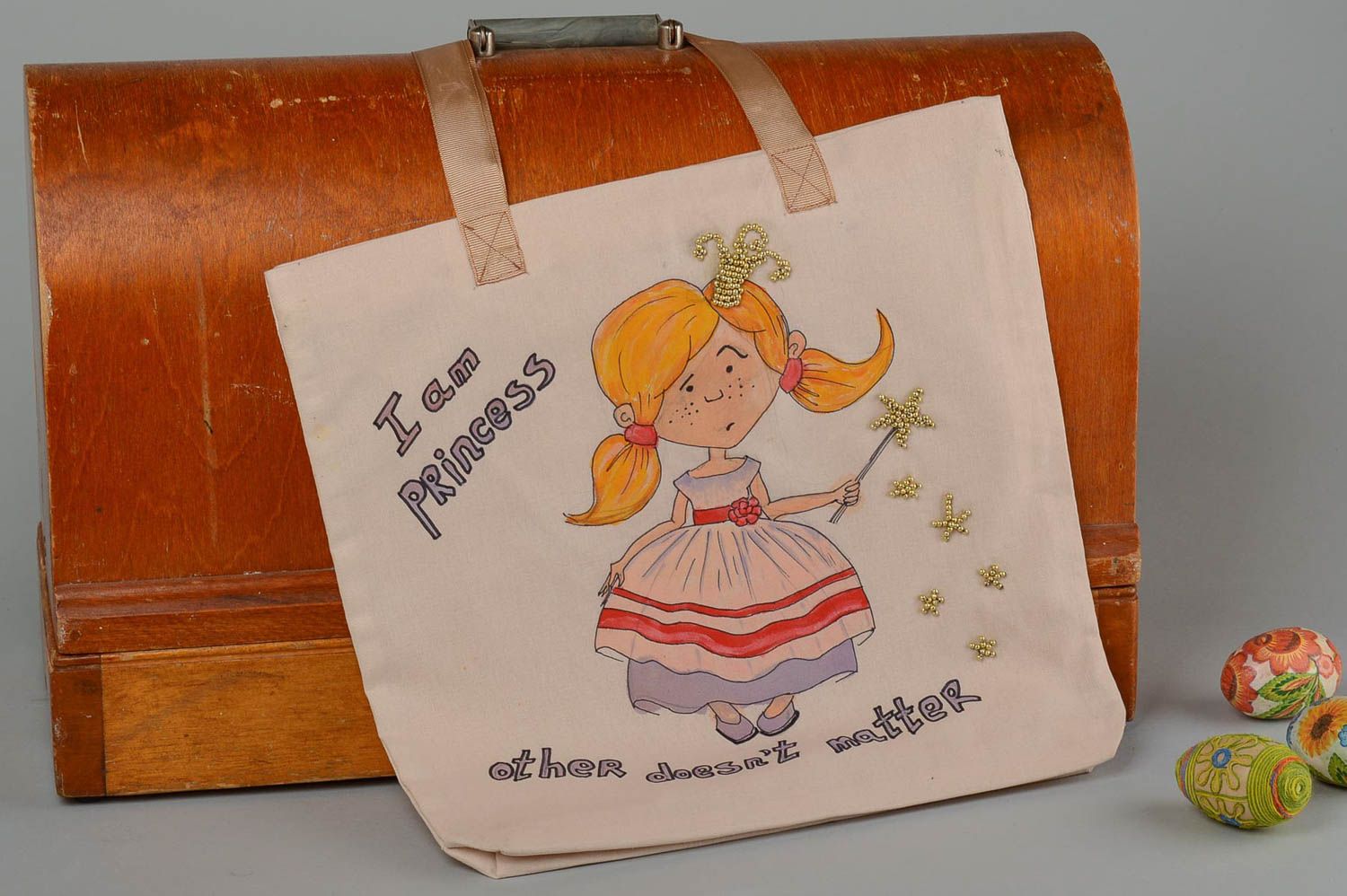 Сумка ручной работы сумка с рисунком принцессы бежевая женская сумка большая фото 1