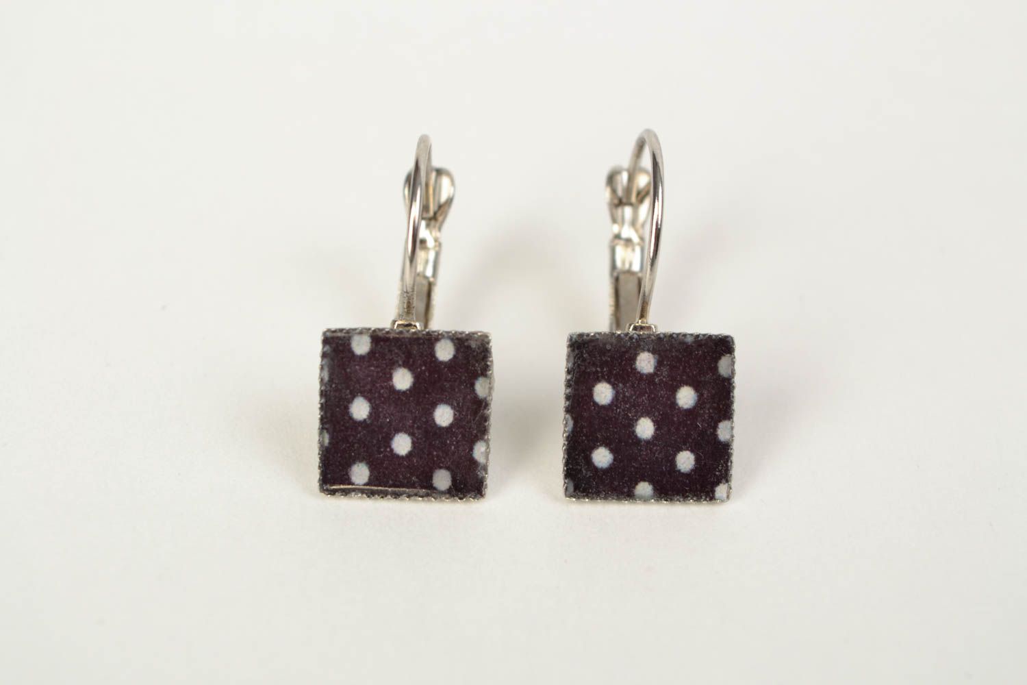 Handmade stylish earrings with jewelry resin of square shape with decoupage black with white photo 3