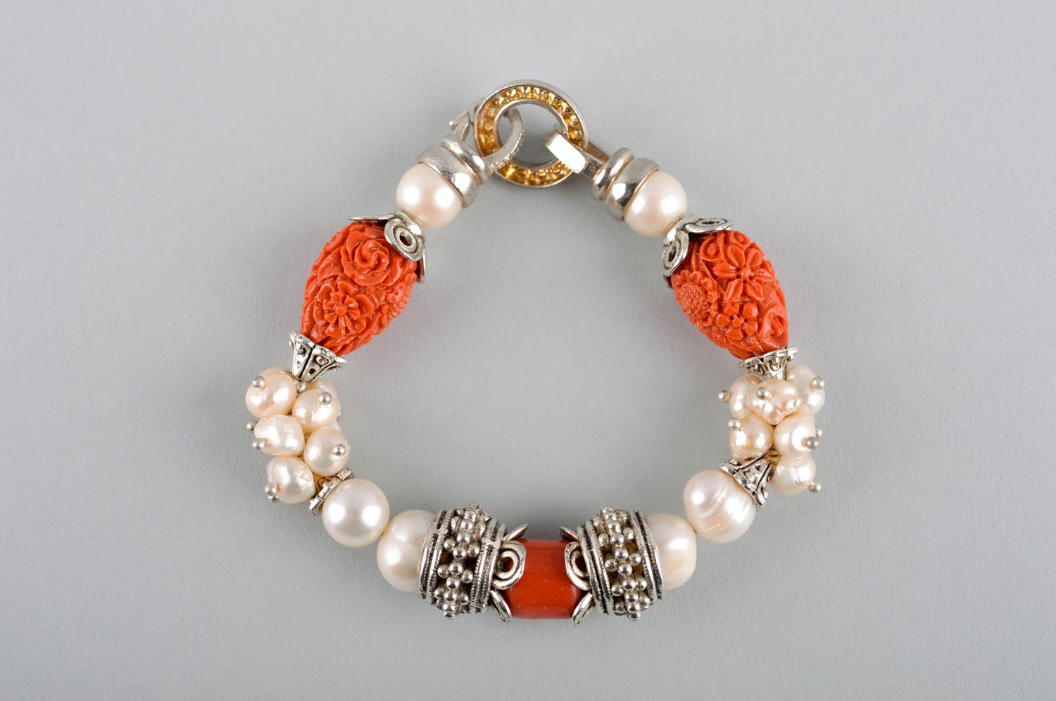 Handmade beaded jewelry set unusual dangling earrings designer wrist bracelet photo 3