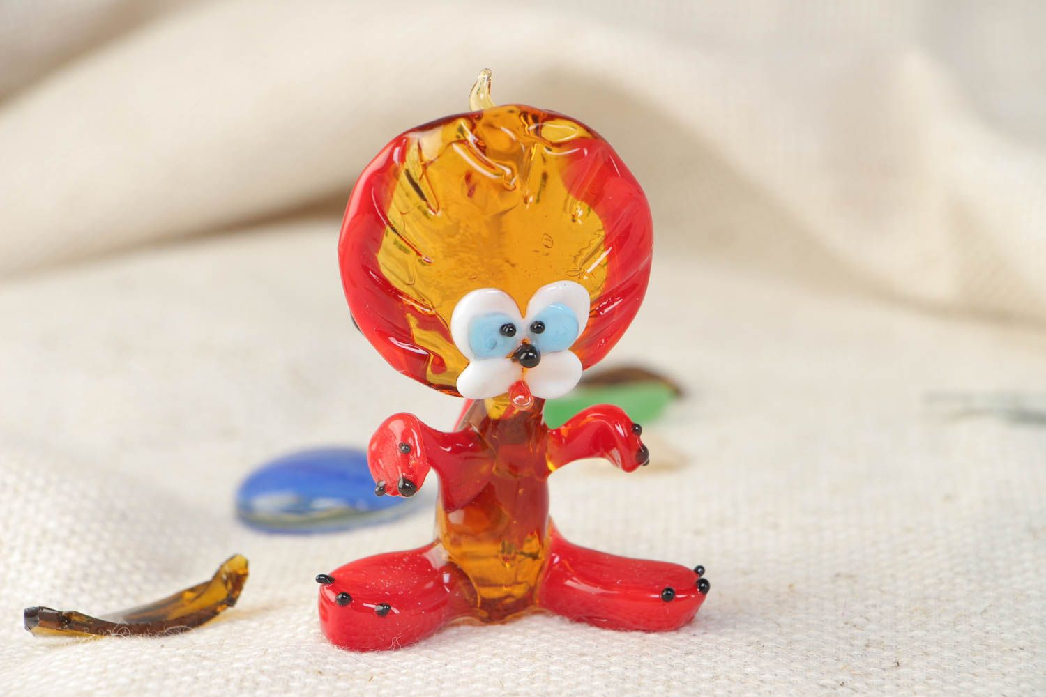 Figurine en verre chalumeau design originale faite main couleur rouge Lion photo 1