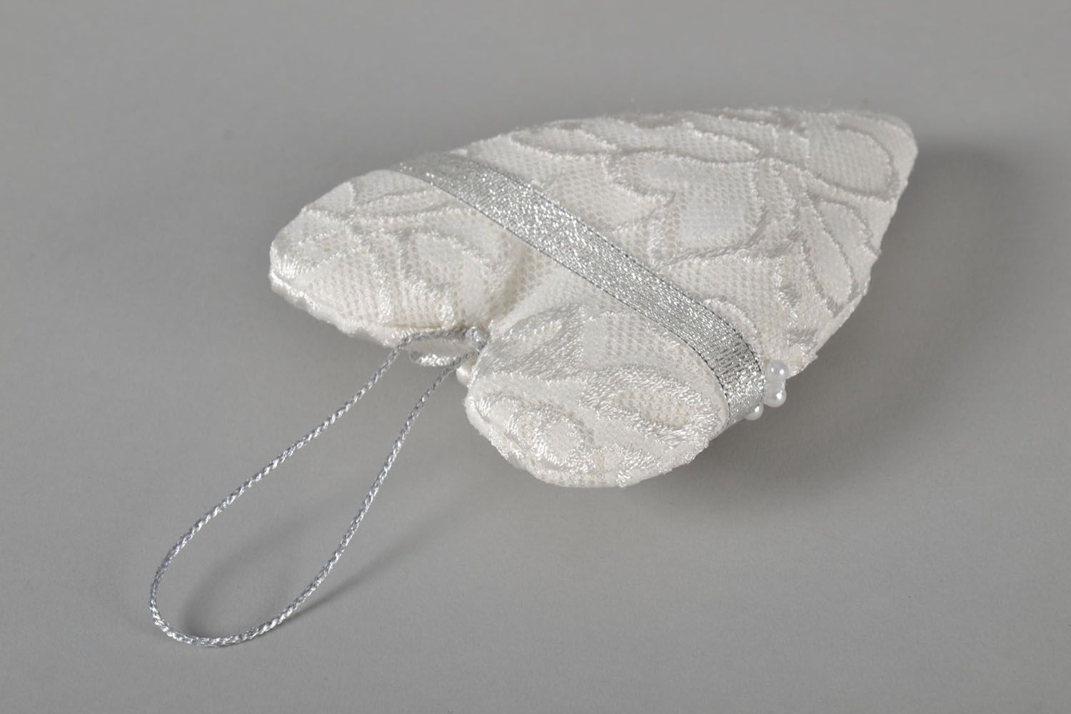 Coeur à suspendre original jouet de Noël en tissu fait main blanc décoration photo 4
