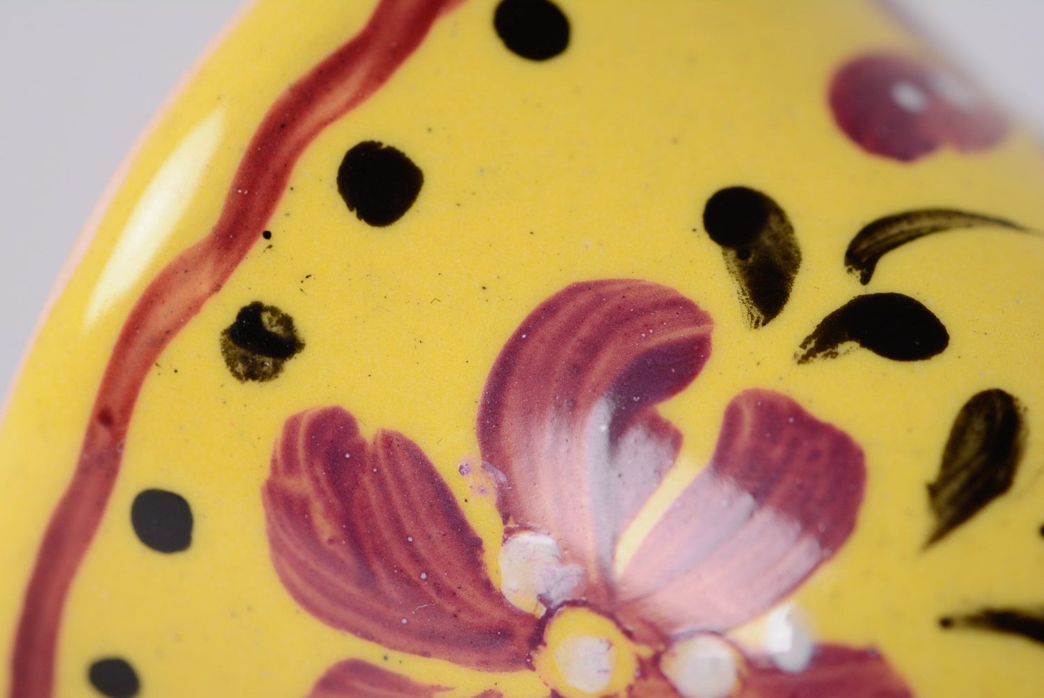 Campana de cerámica artesanal con pintura mayolica bonita amarilla  foto 3