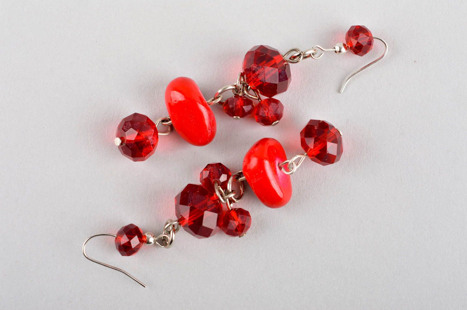 Handmade rote lange Ohrringe Designer Schmuck Accessoire für Frauen mit Kristall foto 5