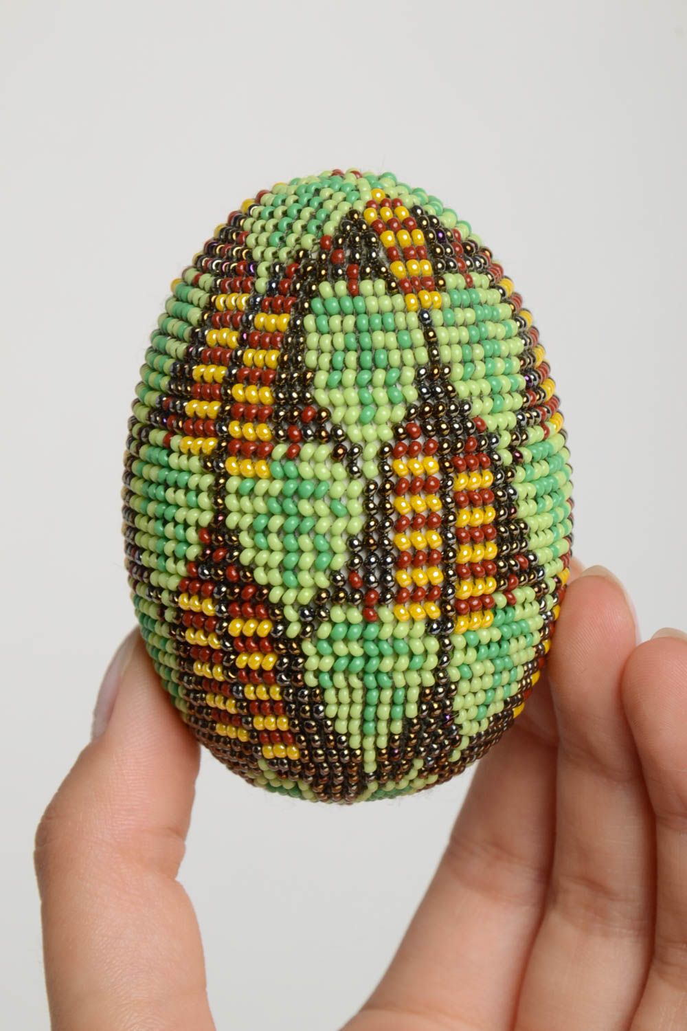 Figura de madera hecha a mano huevo de Pascua regalo original para familiares foto 5