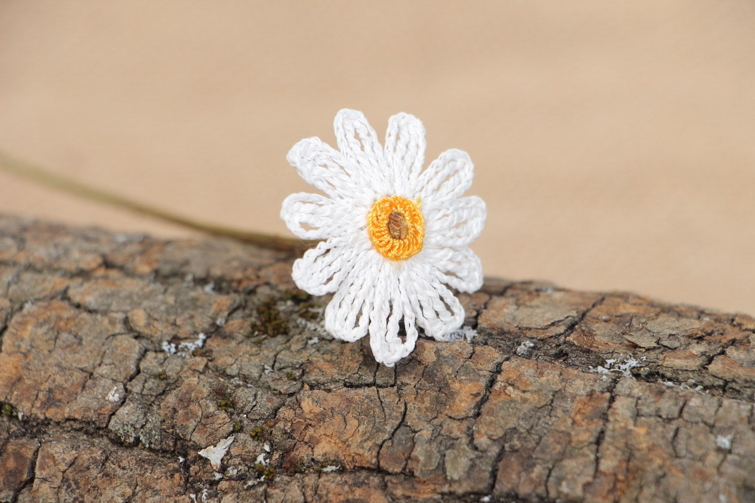Handmade delicate artificial chamomile flower crocheted of cotton threads photo 1