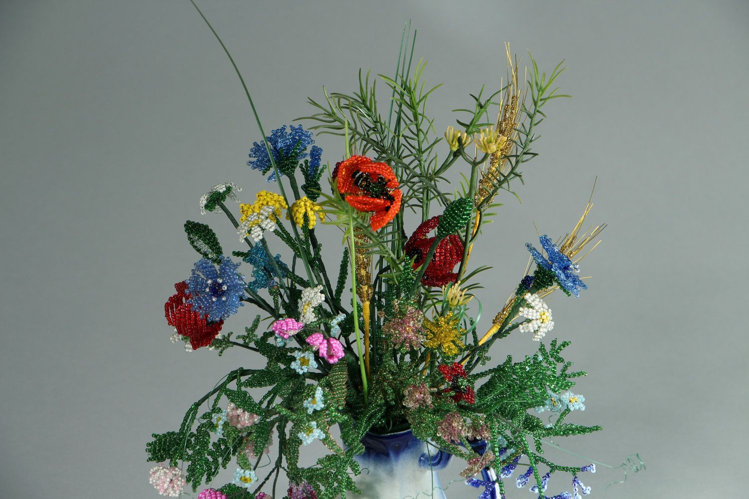 Bouquet de fleurs décoratif en perles de rocailles photo 6