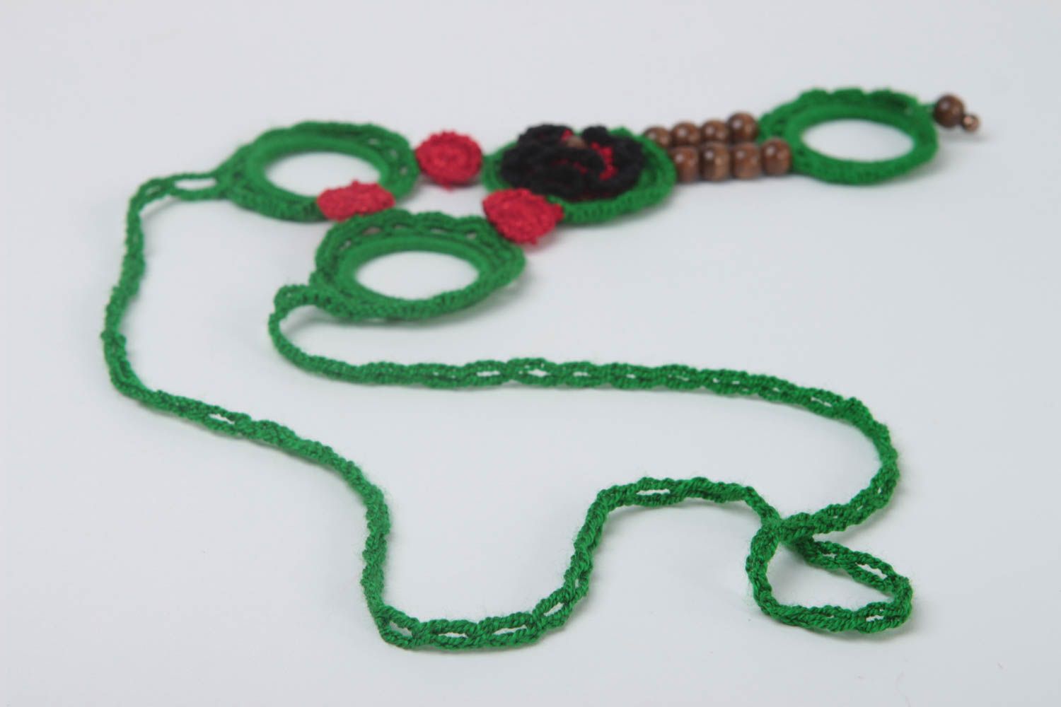 Handmade Modeschmuck Collier Häkel Accessoire lange Halskette groß grün foto 5