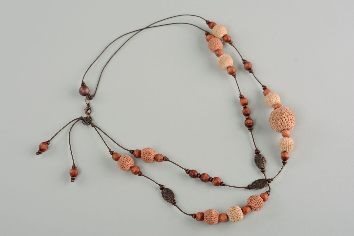 Unusual crochet bead necklace photo 3