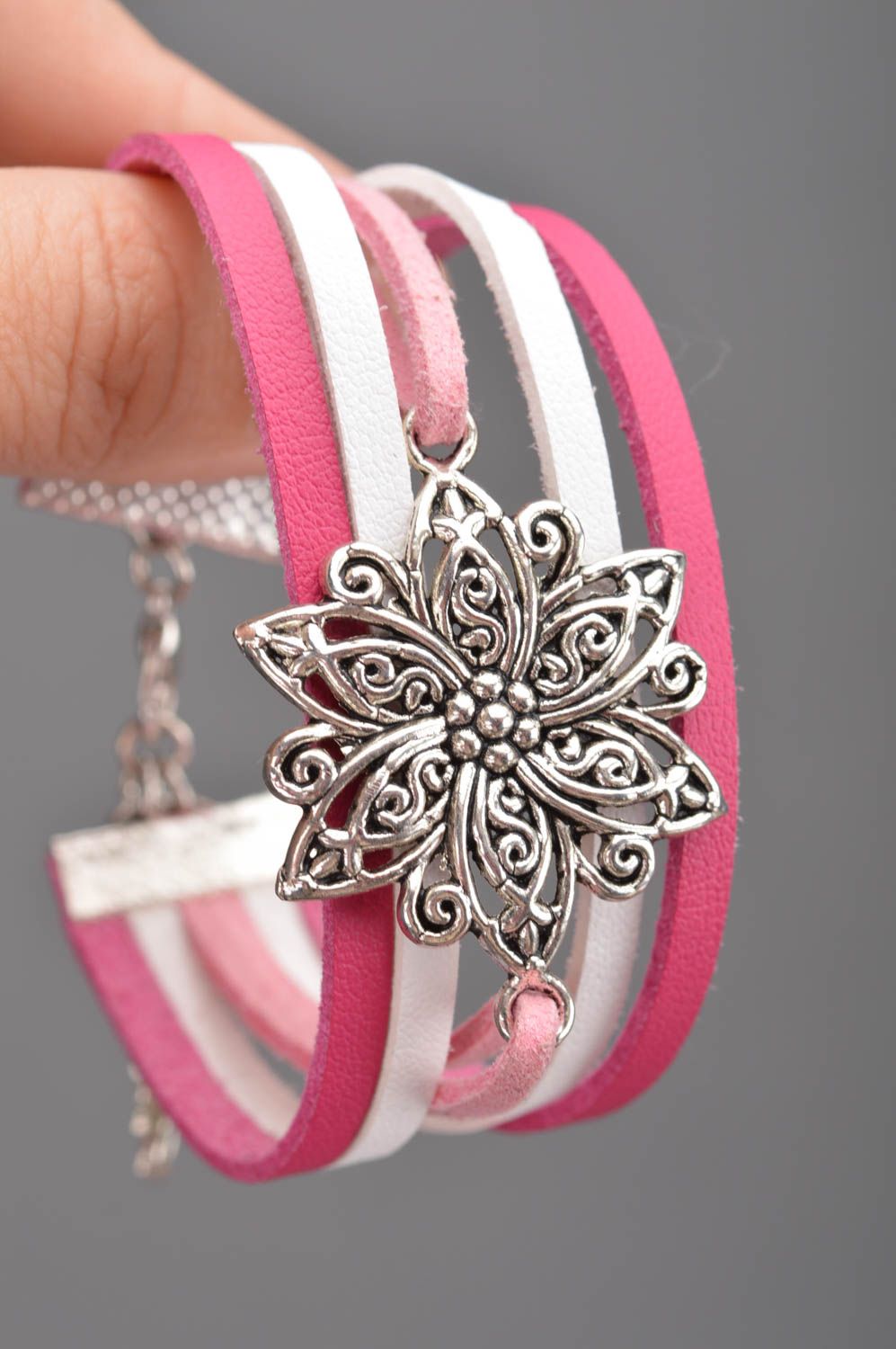 Handmade designer genuine leather wrist bracelet white pink with metal flower photo 2