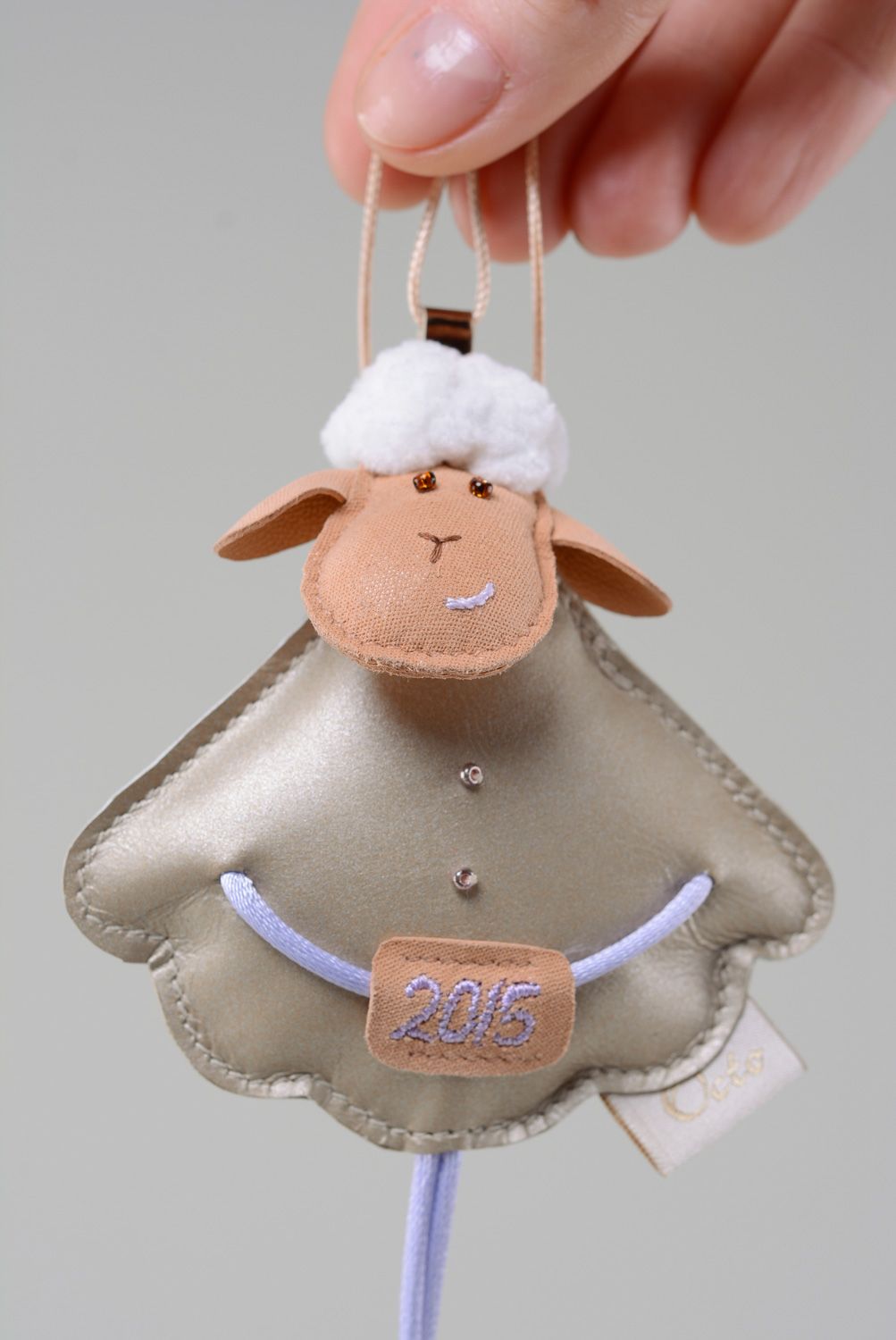 Leather bag charm or interior pendant in the shape of sheep photo 4