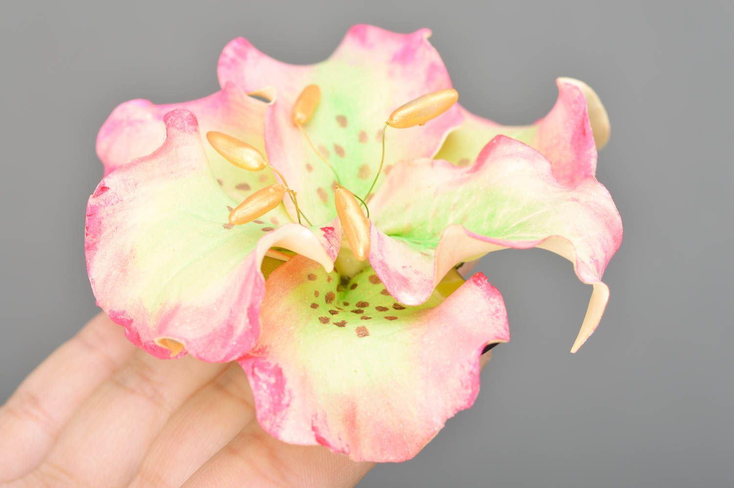 Handmade hair clip brooch with tender volume foamiran pink flower Tiger Lily photo 3