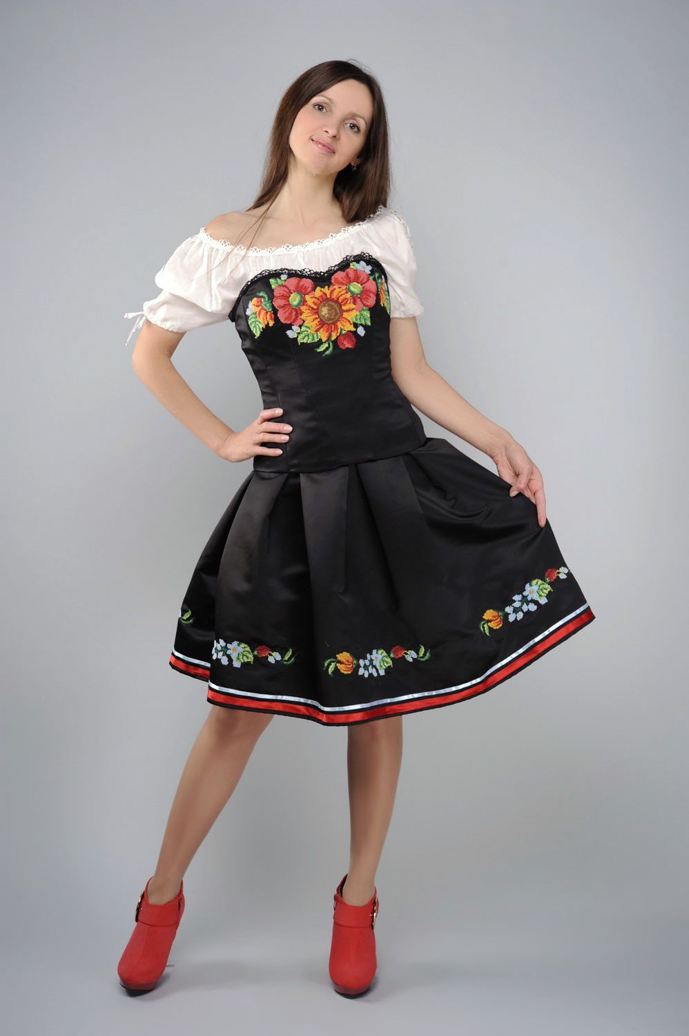 Clothing ensemble: skirt, blouse, corset photo 2