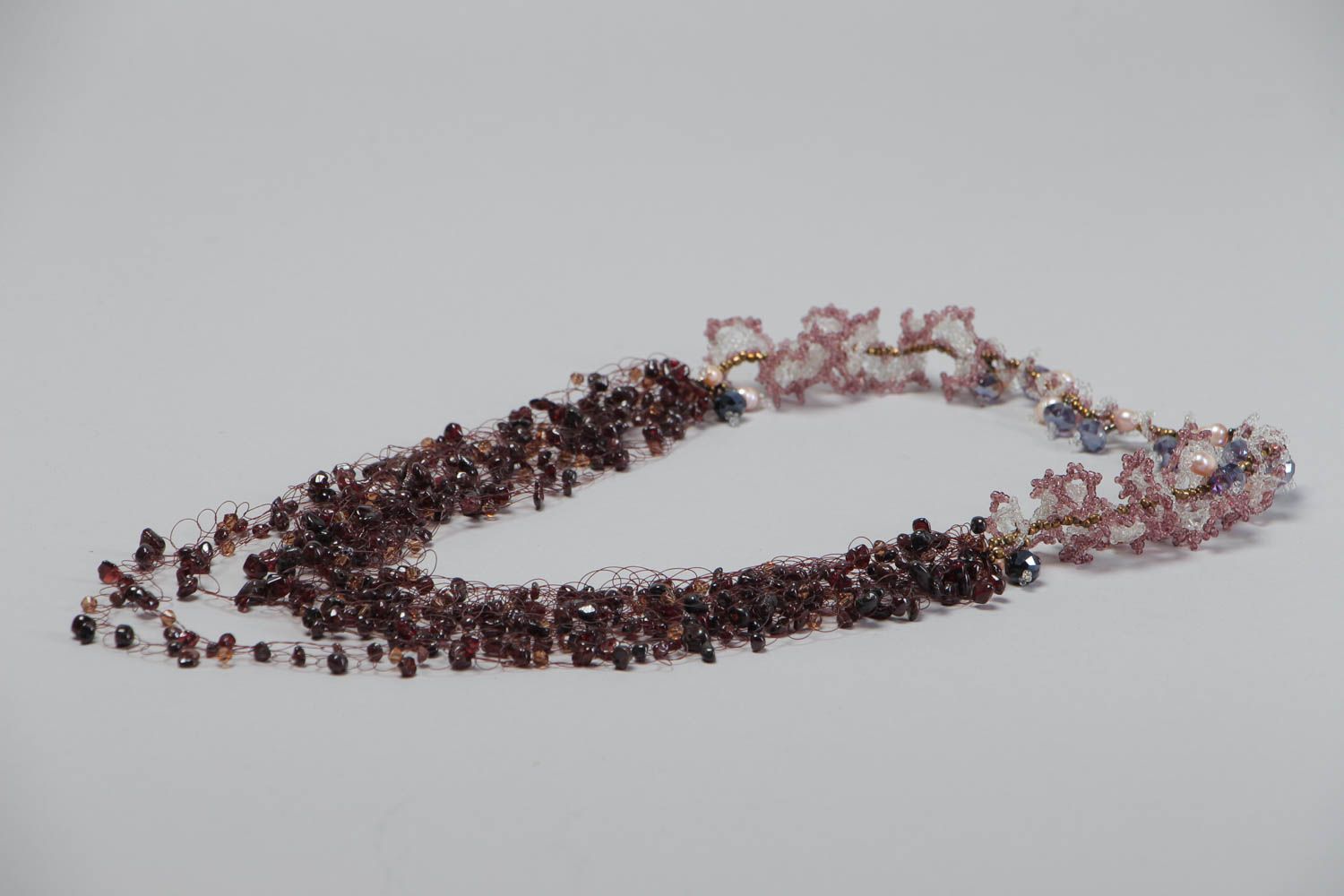 Ожерелье из бисера и натуральных камней ручной работы красивое огалала фото 3