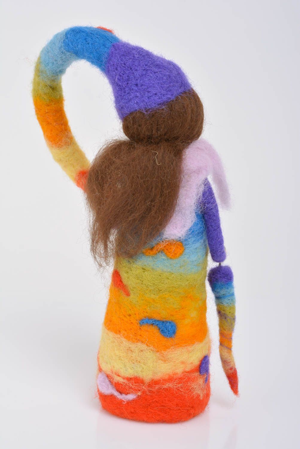 Poupée en laine feutrée faite main originale multicolore cadeau pour enfant photo 2