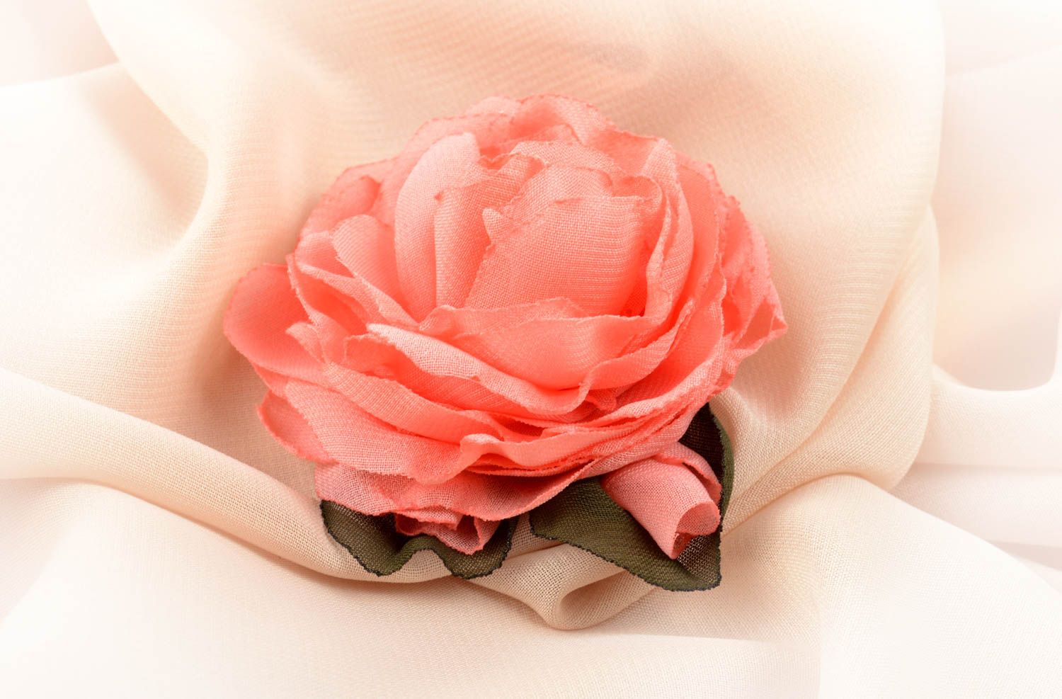 Яркое украшение ручной работы заколка с цветком аксессуар для волос Роза фото 5