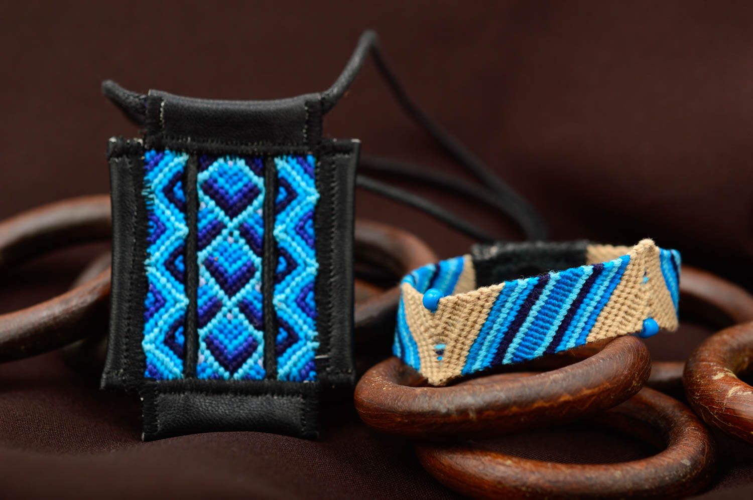 Macrame bijouterie handmade woven pendant friendship bracelet for women photo 1