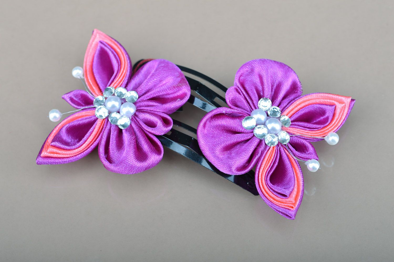 Set of handmade violet fabric hair clips with beads and rhinestones 2 items photo 2