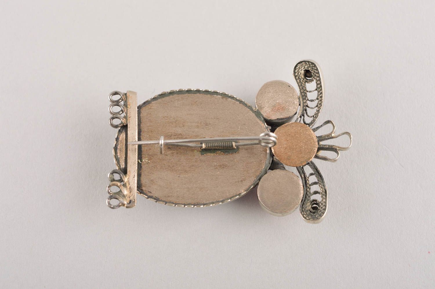 Broche métal Bijou fait main avec jaspe Accessoire original en maillechort photo 4