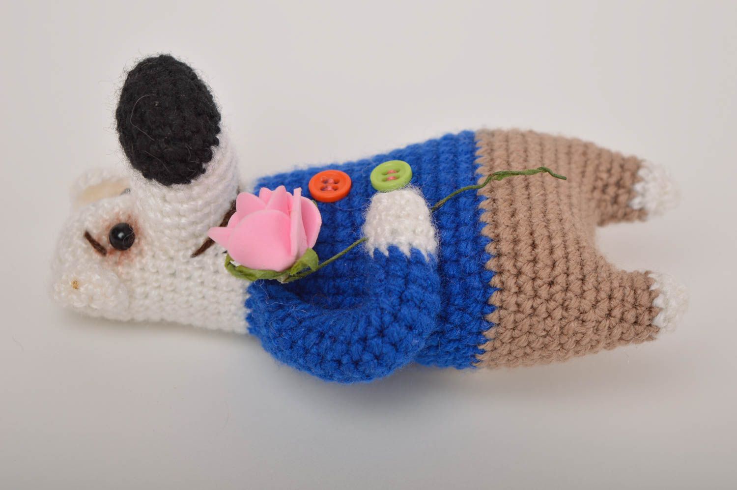 Jouet ours avec rose Peluche faite main tricotée originale Cadeau pour enfant photo 4