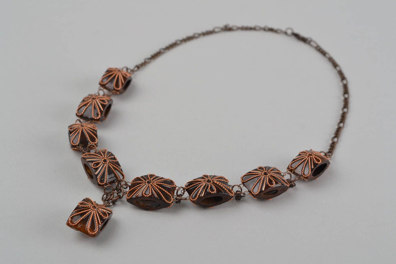 Handmade lange Halskette Ethno Schmuck Damen Collier aus Aprikosenkernen foto 2