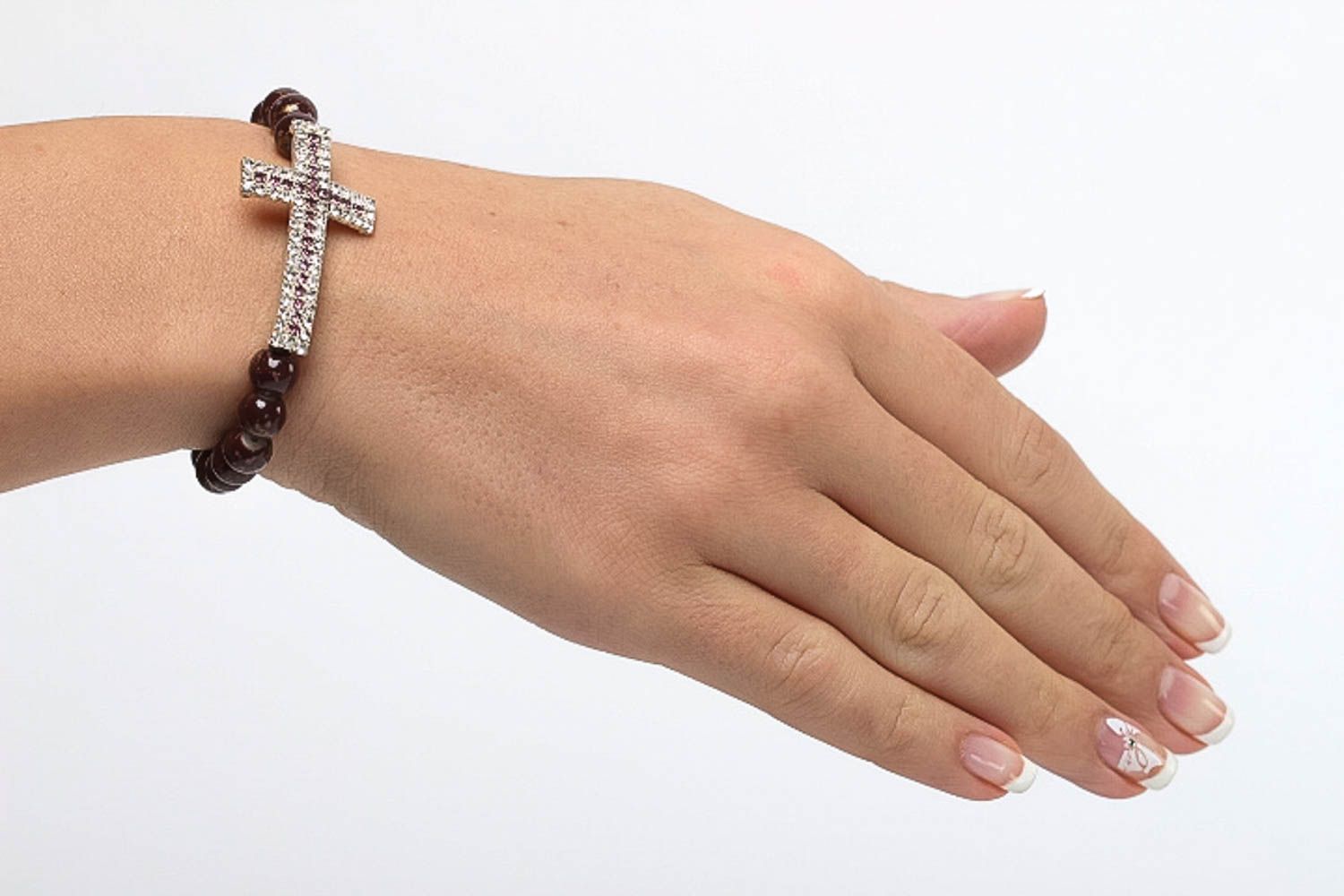 Bracelet mode Bijou fait main avec une croix Accessoire femme cadeau design photo 5
