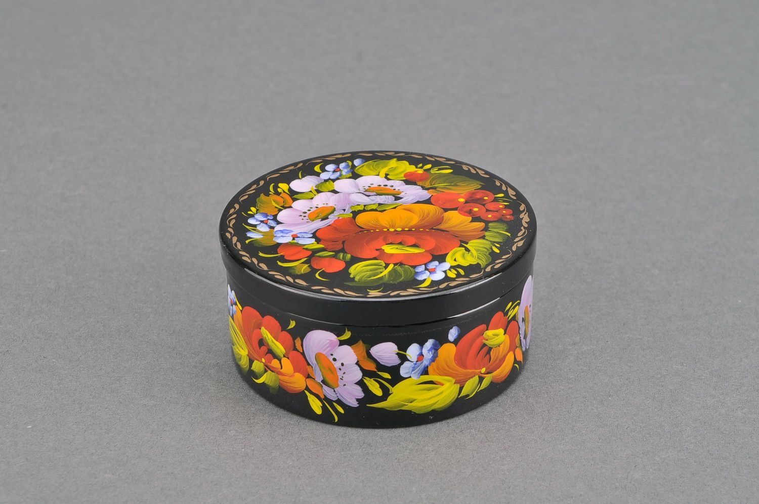 Boîte à bijoux ronde en bois Fleurs et obier  photo 1