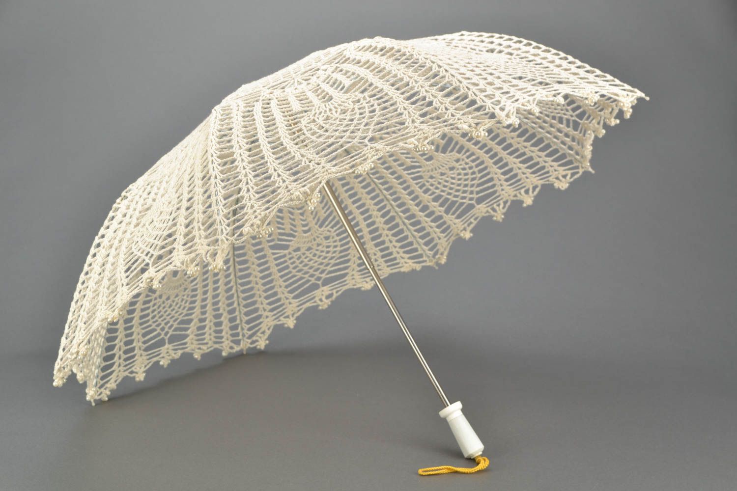 Lace crochet sun parasol photo 2