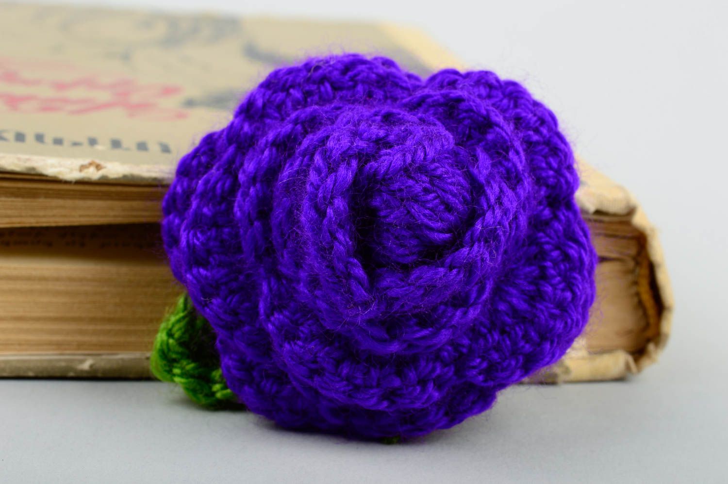 Marque-page fait main tricoté au crochet Rose Accessoire livre Idée cadeau photo 2
