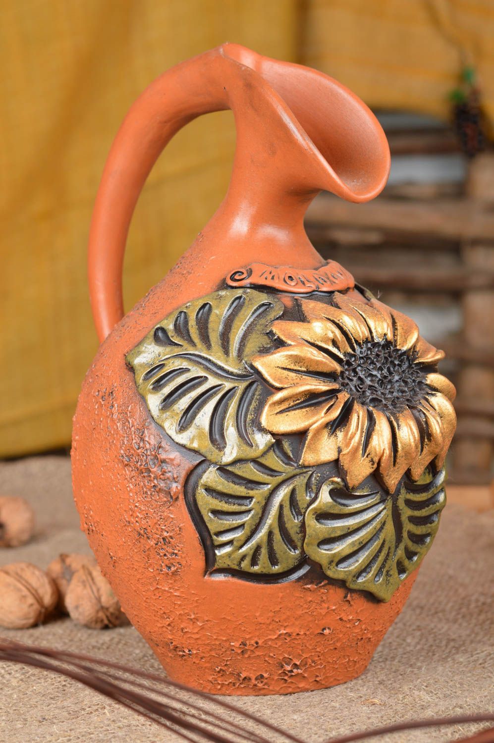 45 oz ceramic wine or water decanter with handle and sunflower pattern 2,5 lb photo 1