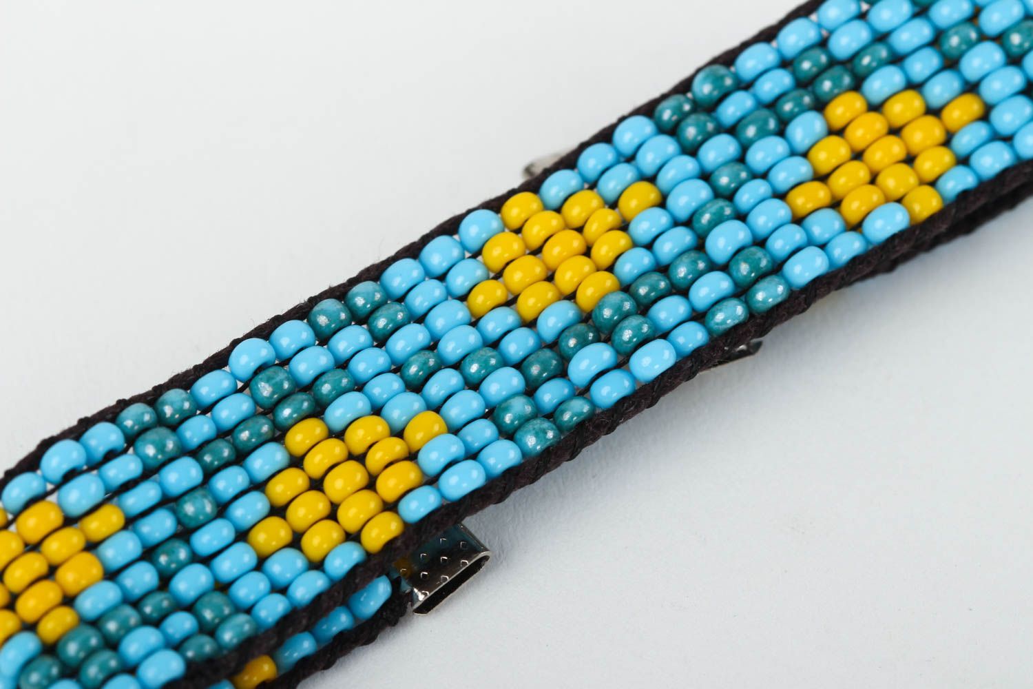 Blue beads line adjustable bracelet for young girls photo 2