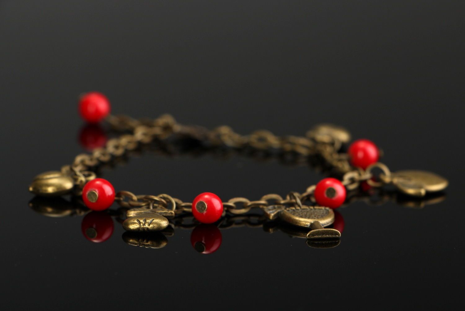 Bracelet with coral photo 2