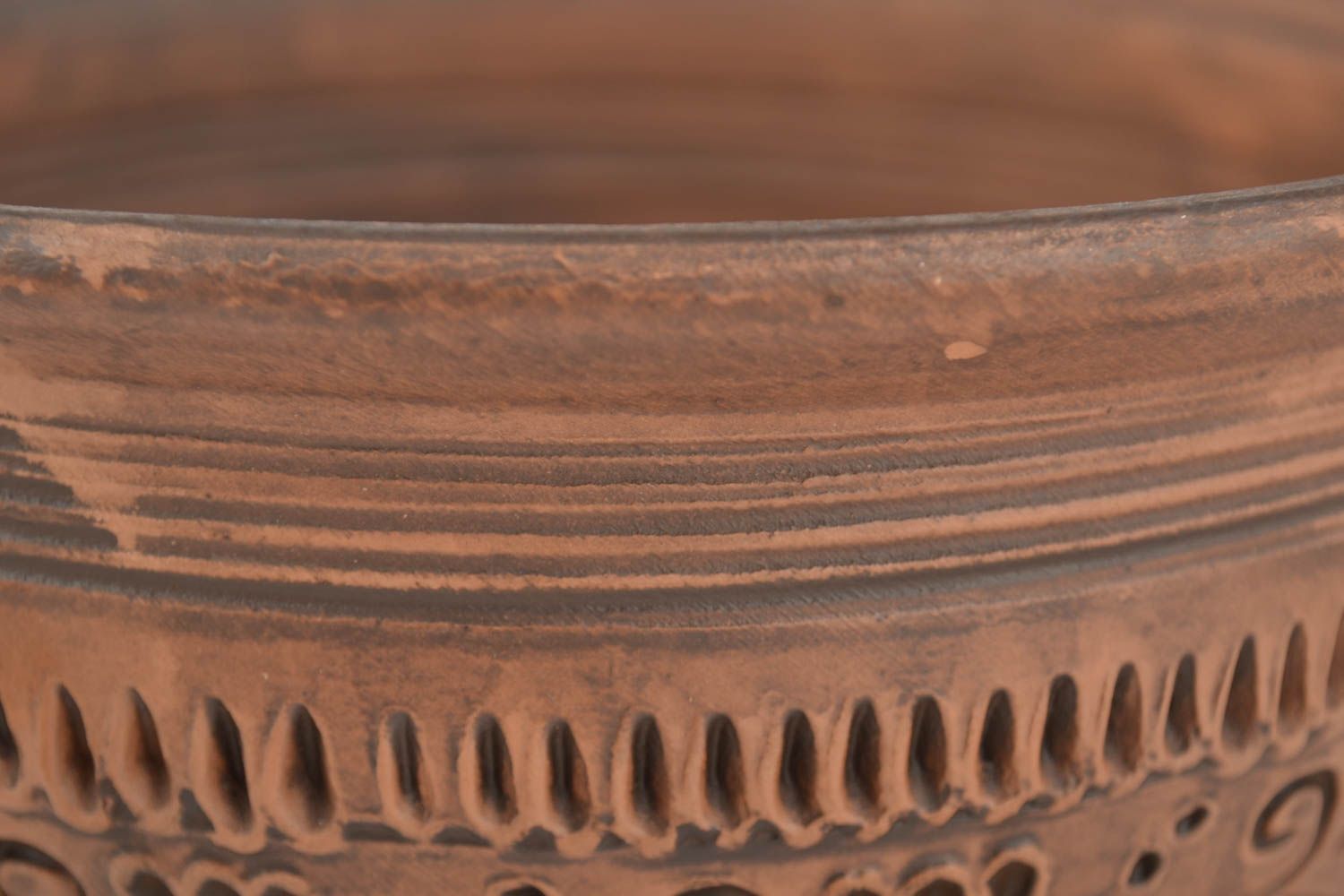 Large handmade designer molded clay bowl 3 l home ceramics photo 2