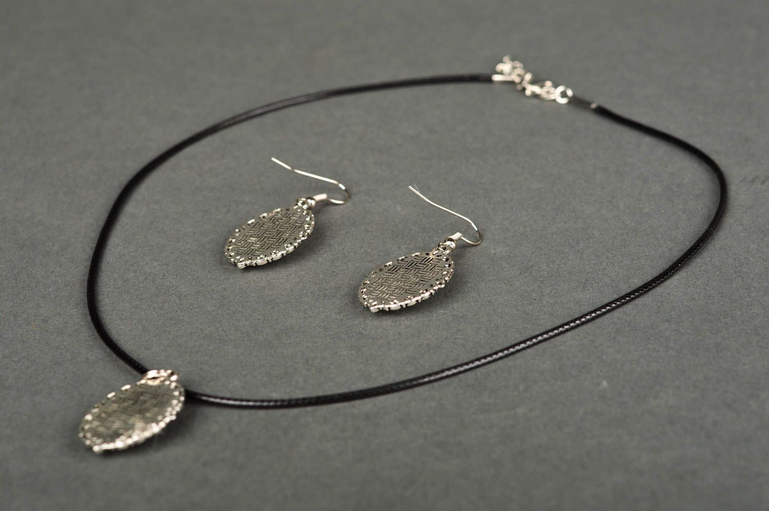Handmade jewelry unique pendant designer earrings fashionable accessory necklace photo 5