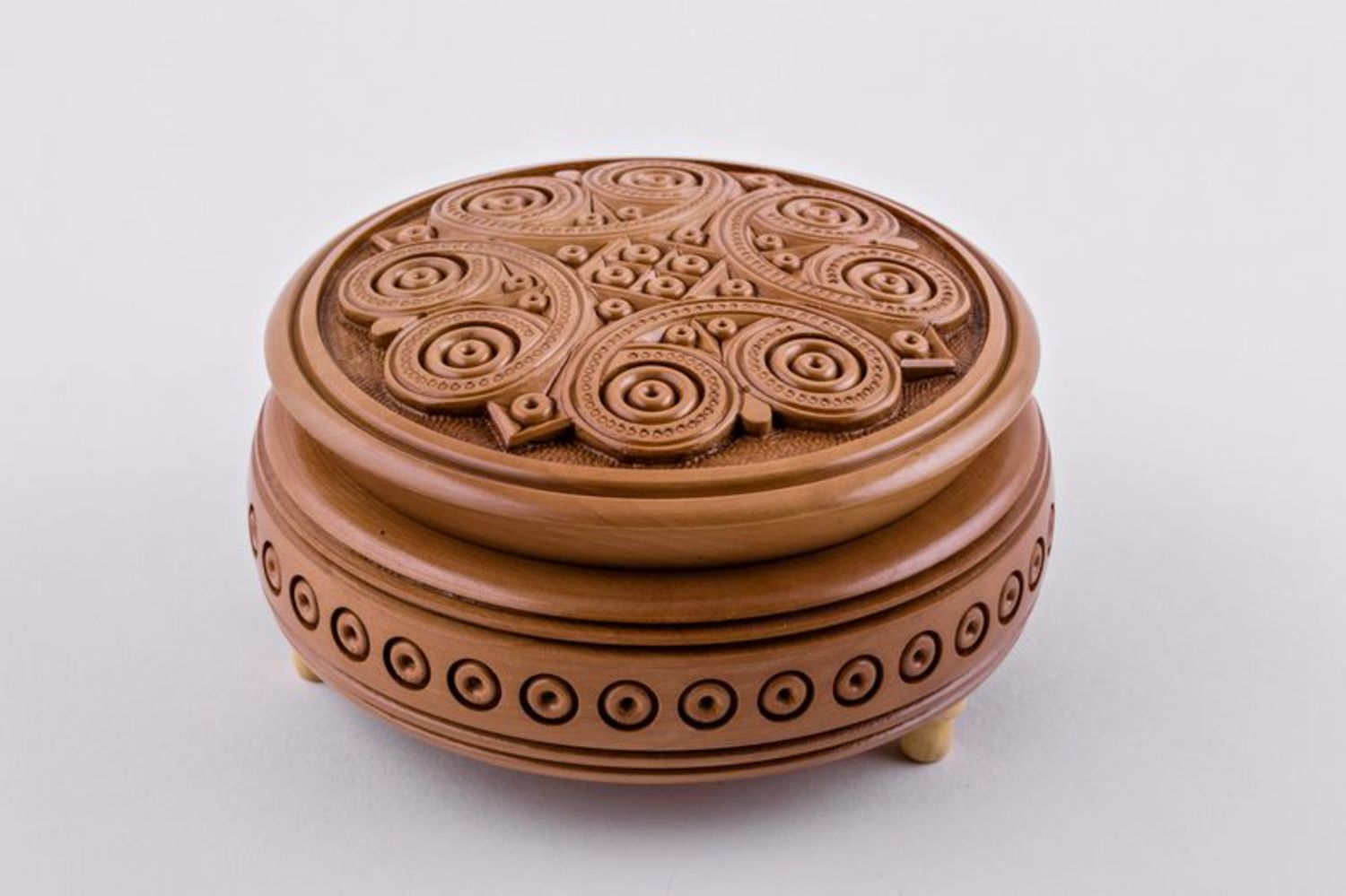 Wooden carved box photo 1