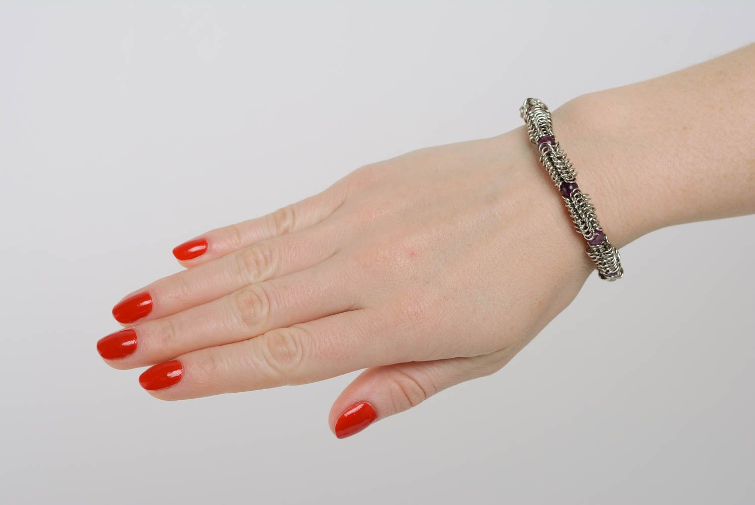Bracelet en métal tressé mince avec améthyste fait main insolite pour femme  photo 3