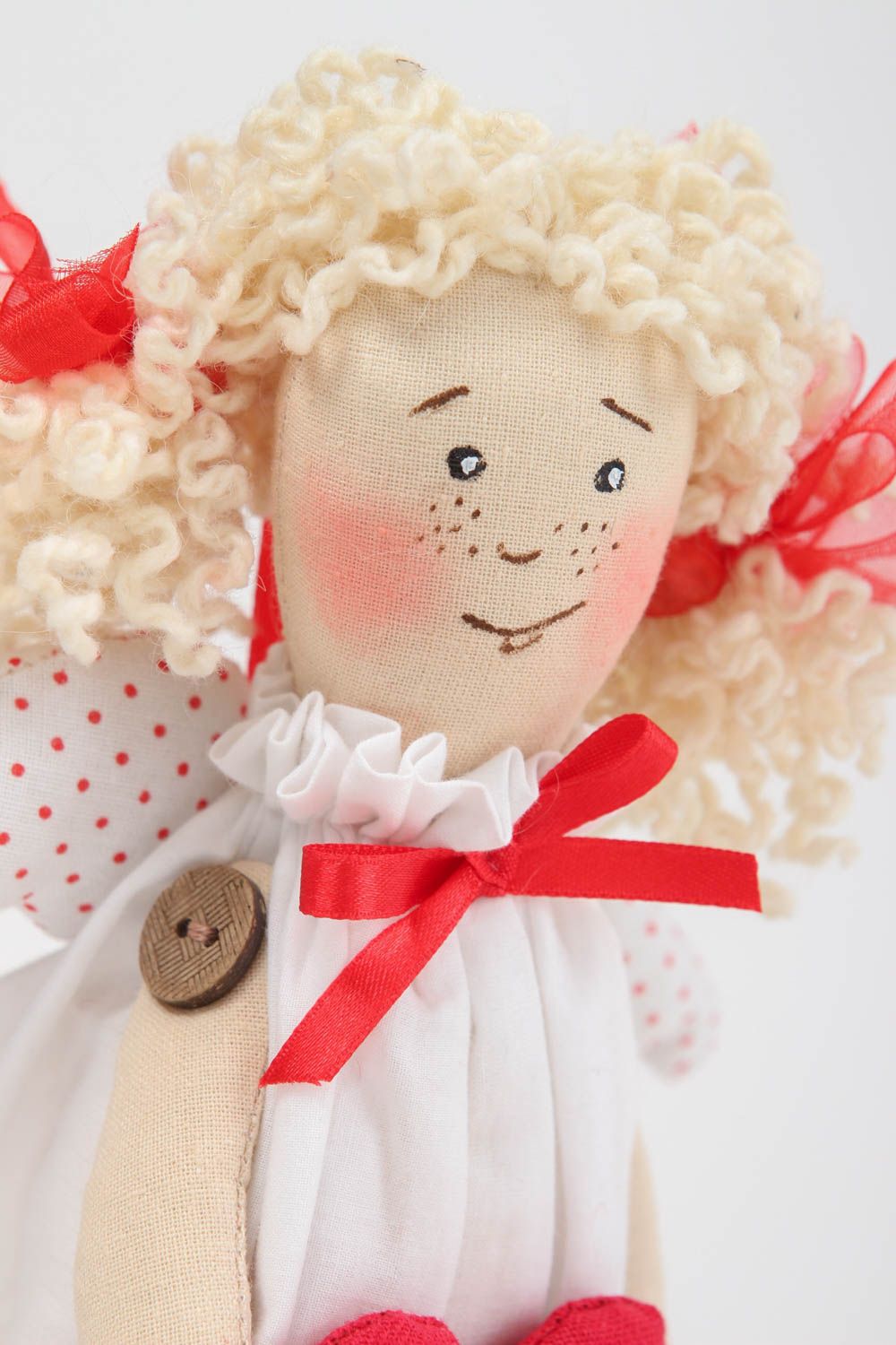 Кукла ручной работы для декора интерьерная кукла Ангел с сердцем тряпичная кукла фото 3