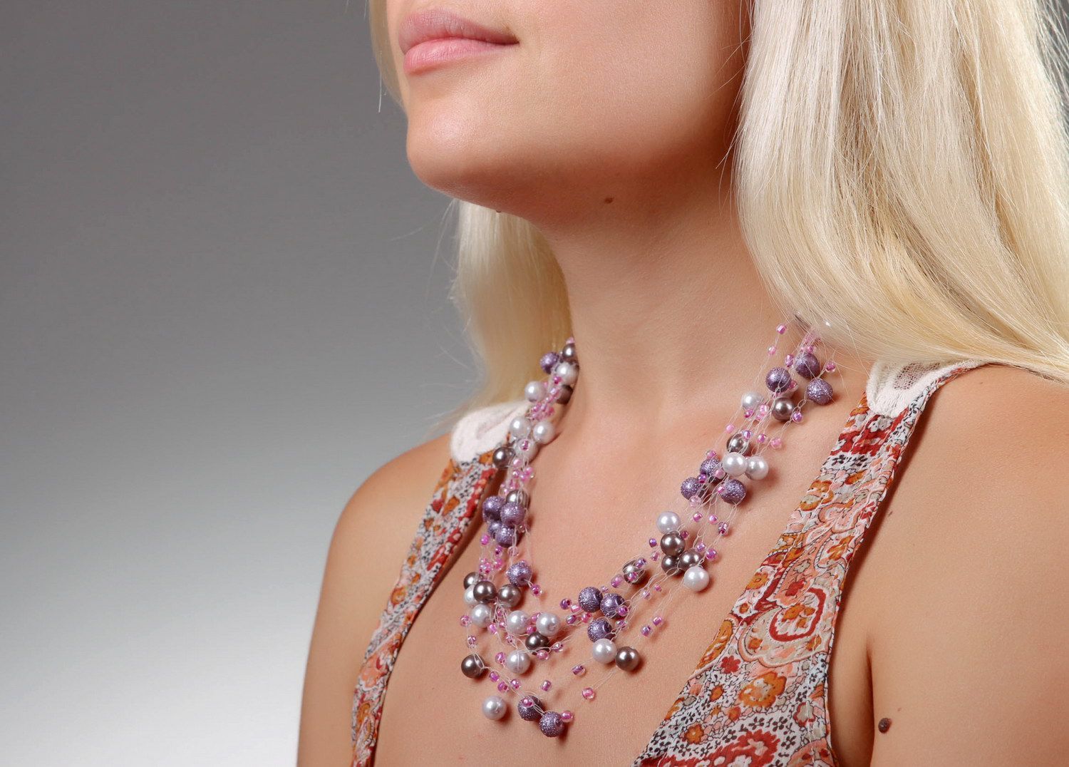 Halskette aus keramischen Perlen foto 5