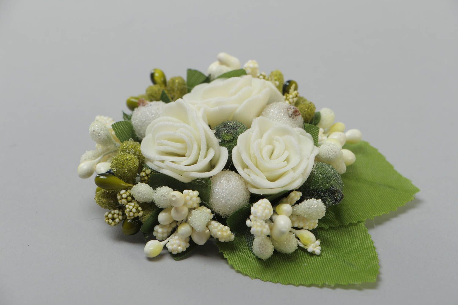 Fancy handmade beautiful brooch-hairpin made of artificial flowers White Roses photo 3