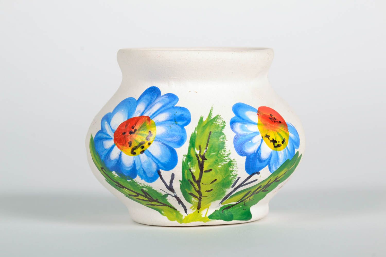 2 inches little ceramic pitcher vase for shelf décor with blue floral design 0,17 photo 5