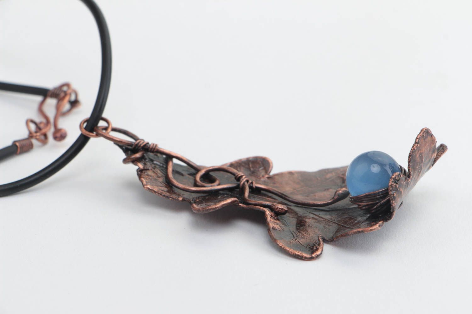 Handmade designer copper pendant necklace oak leaf with cat's eye stone on cord photo 3