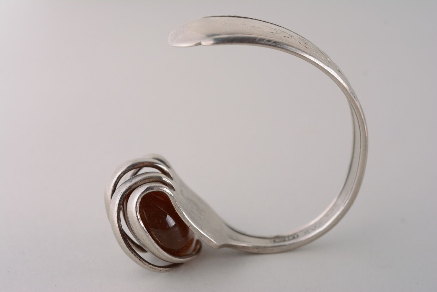 Bracelet en fourchette métallique et pierre naturelle fait main pour femme photo 5