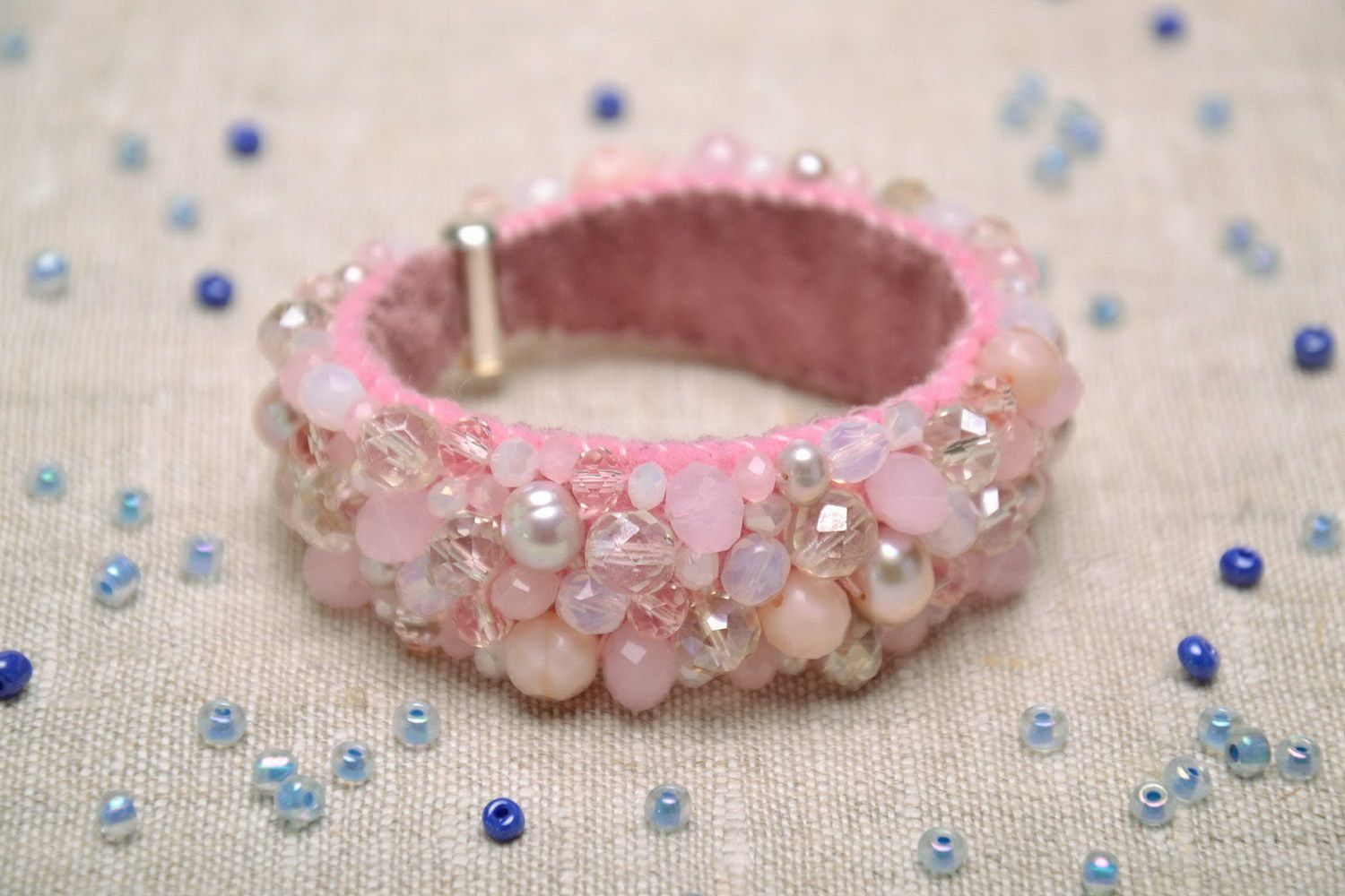 Genuine leather bracelet with crystals and pearls photo 5