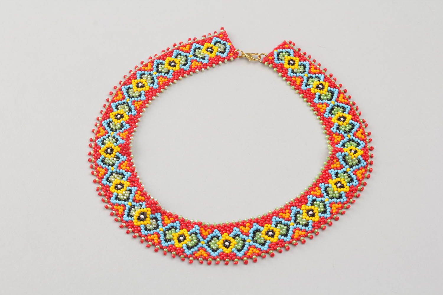 Beaded necklace Ornament photo 5