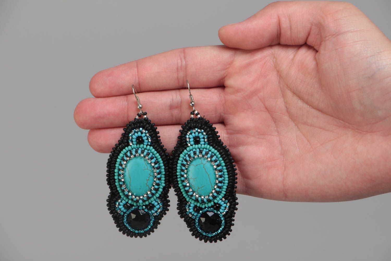 Boucles d'oreilles avec turquoise artificielle en perles de rocaille faites main photo 5